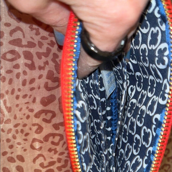 Emma Fox Bold Red Leather Pouch - Picture 4 of 5